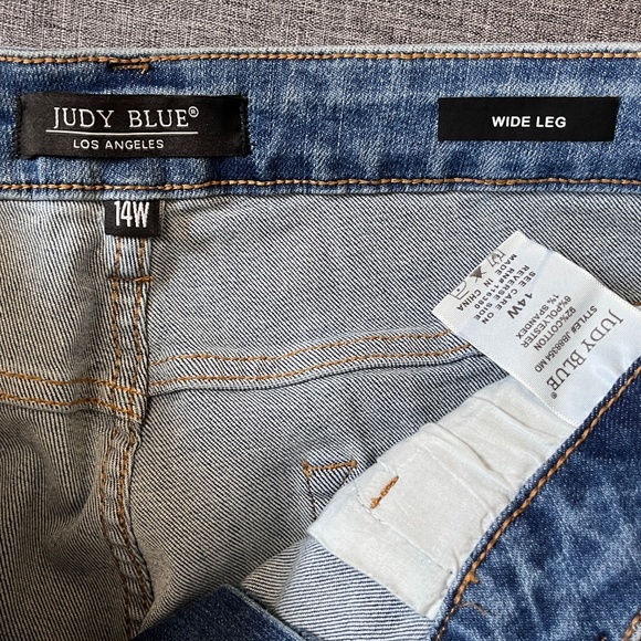 Judy Blue Wide Leg Jeans - Women's Size 14W - Blue - Picture 5 of 10
